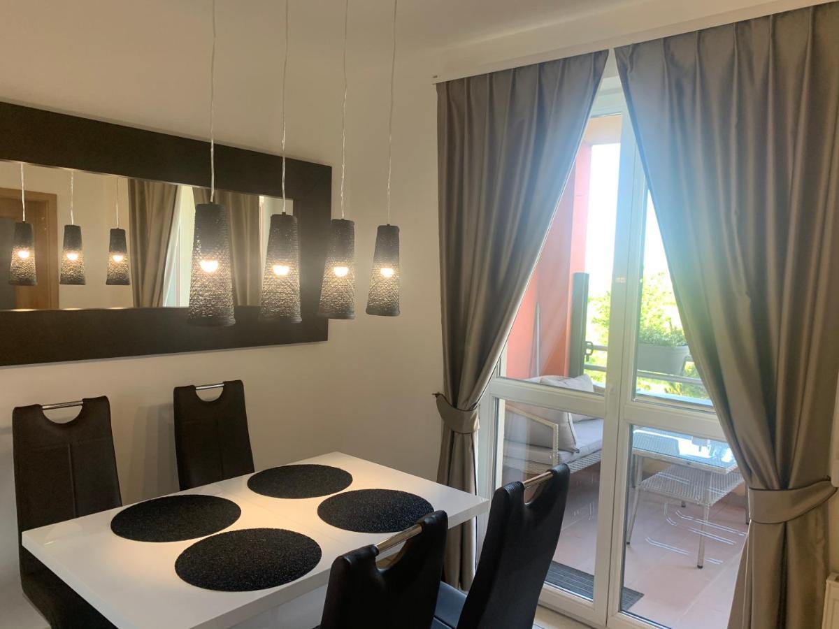 Chance Apartman Buekfuerdo Exterior foto